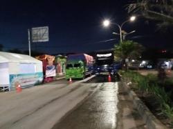 Ini Penyebab Kepadatan Antrean Truk Logistik di Pelabuhan Ciwandan