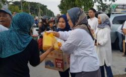 Employee Volunteering, BPJAMSOSTEK Bojonegoro Bagi-bagi Takjil Gratis