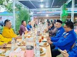 PPDI Kota Dumai Lakukan Berbagi Takjil dan Bukber Sama Ketua Organisasi Pers dan KNPI Provinsi Riau