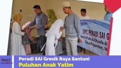 Berbagi Kebahagiaan, Peradi SAI Gresik Raya Santuni Puluhan Anak Yatim dan Kaum Dhuafa