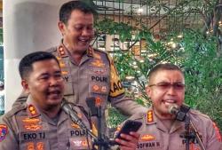 Nyanyikan Lagu 'Rumah Kita', Kapolda Hantarkan Pemudik Ingatkan Jalan Pulang