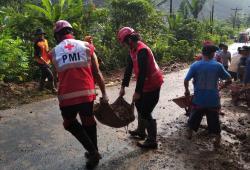 Waspada Jalur Mudik Rawan Longsor di Banjarnegara