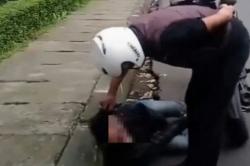 Meski Sudah Minta Maaf Pemotor Tetap Dihajar Sampai Kejang di Aspal, Ini Faktanya