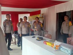 Wakapolda Sulbar  Cek Pos Pam Yan Operasi Ketupat Polresta Mamuju, Pasti Arus Mudik Berjalan Lancar