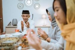 Keutamaan Puasa Sunnah Syawal, Seperti Berpuasa Setahun Penuh