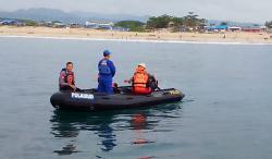 Laka Laut, Dua Orang Wisatawan Terseret Ombak dan Hilang di Pantai Selatan Garut