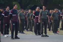 Pangdam IM dan Kapolda Kompak Bersama Prajurit Berolah Raga bersama