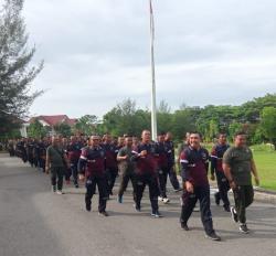 Wujudkan Sinergitas, Prajurit TNI dan Polri di Abdya Berolah Raga Bersama