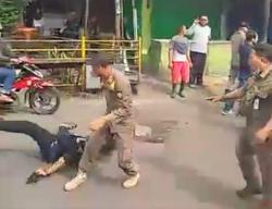 Viral, Personel Satpol PP Kota Tangerang Banting Seorang Pedagang di Pasar Anyar saat Penertiban