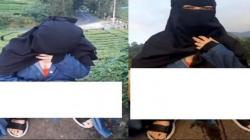 Heboh Perempuan Bercadar Eksibisionis di Kebun Teh Bandung, Pamer Kelamin dan Payudara