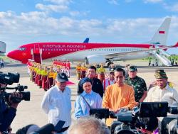 Presiden Jokowi Tinjau Gladi KTT Ke-42 ASEAN 2023 di Labuan Bajo