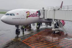 Batal Berangkat Karena Kaca Kokpit Pesawat Retak, Batik Air Minta Maaf