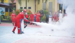 Kilang Pertamina Unit Balikpapan Edukasi Penanganan Kebakaran, Gelar Fireman Goes To School