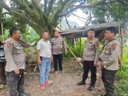 Sekitar 10 Hektar Kawasan Hutan di Simalungun Terbakar, Kapolres Turun Tangan Memadamkan