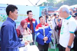 Ganjar Apresiasi Program Energi Terbarukan Pertamina Cilacap untuk Warga 