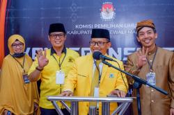 Partai Golkar Daftarkan Bacaleg, Optimis Akan Meraih 20% Kursi di DPRD Polman