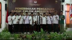 Resmi menyerahkan daftar BACALEG: DPC PKB Kabupaten Tuban Optimis Hattrick Mempertahankan kemenangan