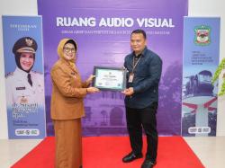 Wali Kota Pematang Siantar Serius Bangun Pendidikan,Resmikan Ruang Audio Visual Dinas Perpustakaan