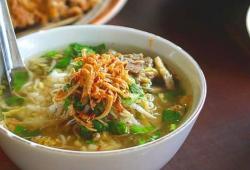 Viral Warung Soto Plus-Plus di Klaten, Makan Soto Bisa Sewa Bilik!