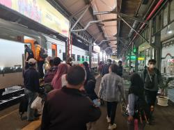 Komplotan Pencuri Gasak Laptop Penumpang KA Tawang Jaya Premium