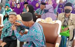 Ratusan Calon Jamaah Haji di Kendal Didominasi Lansia, Ada yang Berusia 97 Tahun