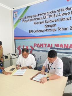 Dinsos Sulbar Tandatangani MoU Penyaluran Bansos UEP KUBE dengan BRI Cabang Mamuju