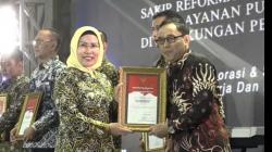 Pemerintah Kecamatan Carenang Dapat Penghargaan Optimalisasi SAKIP Oleh Bupati Serang