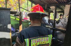 Akibat Ledakan TV, Gudang Seluas 84 M² di Wanaraja Garut Terbakar