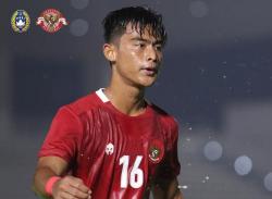 Berikut 3 Alasan Pesepakbola Kesulitan Ikuti Gaya Lemparan ke Dalam Pratama Arhan