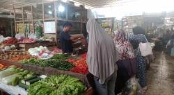 Di Pasar Kota Cilegon, Harga Telur Ayam Melambung