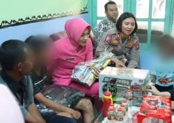 Miris! 2 Bocah Kakak Adik di Malang Dianiaya Ibu Kandung dan Pacarnya