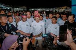 Menparekraf Sandiaga Upayakan Pembukaan Kembali Rute Penerbangan Internasional di Belitung