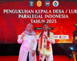 2 Lurah Berprestasi di Kecamatan Cibeber Cilegon, Raih Penghargaan Paralegal Justice Award