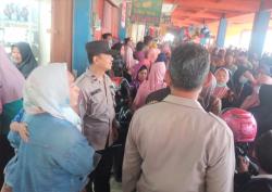 Toko Emas di Pasar Krajen Pekalongan Mau Tutup Malah Diserbu Warga