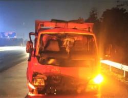 Sopir Ngantuk, Truk Kecelakaan di Tol Jagorawi KM 31 Bogor