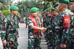 Kasad: Masyarakat Papua Cinta NKRI, Hanya Satu Persen KKB Jahat Kepada Masyarakat dan TNI-Polri