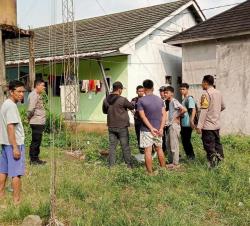 Karyawan Jaringan Internet Pingsan, Usai Jatuh dari Tower di Cikedal Pandeglang