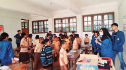Mahasiswa Unwira Kupang Lakukan Sosialisasi Tentang Ilmu Komunikasi Sasaran Anak SD