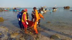 Wisatawan Asal Republik Ceko Nyaris Tenggelam di Pantai Parangtritis, Ini Sebabnya