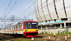 Warga Serpong Pengguna Commuter Line, Boleh tak Pakai Masker Asal Sehat