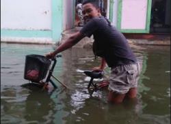 Ombak Terjang Tanggul, Rob Landa Pekalongan