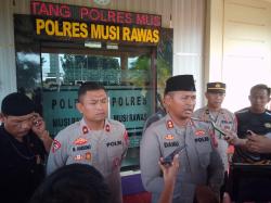 Anggota Polres Musi Rawas Tewas dengan Luka Tembak di dalam Mobil, Sekitar TKP Banyak Bercak Darah