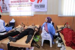61 Orang Ikuti Donor Darah di Mapolres Pekalongan Kota