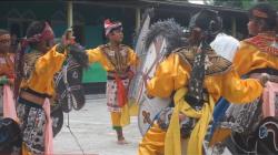 Seni Tari Kuda Lumping Taruna Kuda Birawa Nimbokrang, Tetap Eksis di Era Moderenisasi