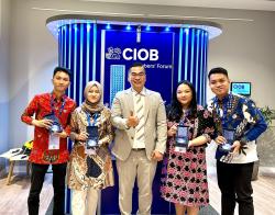 Keren, Mahasiswa Tim FTUI Presentasi dalam Ajang CIOB di Liverpool