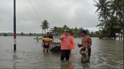 Banjir Rendam Ratusan Hektar Sawah dan Pemukiman Warga, Bupati Pangandaran Terjun ke Lokasi