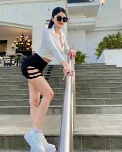 Makin Hot !! Ini 7 Potret Terbaru Astrid Angel Mantan Aspri Hotman Paris