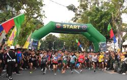 Pangdam Mayjen TNI Daniel Bersama Ribuan Peserta Fun Run Bukit Barisan