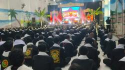 Malam 1 Suro, Padepokan Partisan Kumbang Malam di Sragen Wisuda 5000 Warga Baru