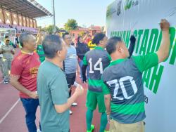 Pemkot, Pegadaian dan Jurnalis Surabaya Kampanye Stadion Bersih, Ditandai Pertandingan Persahabatan